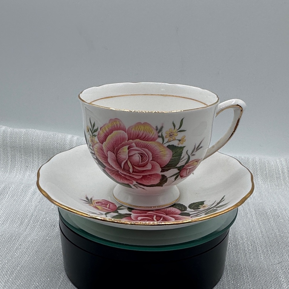 Colclough Bone China Teacup and Saucer pink yellow rose design floral gold trim